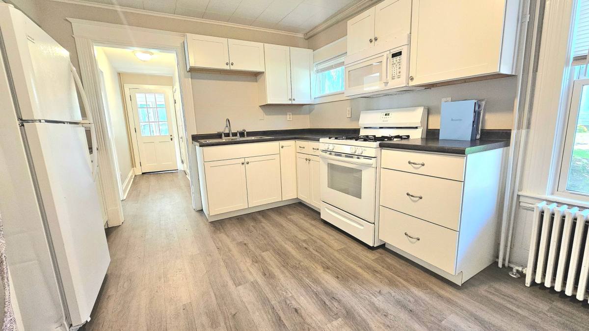 Apartment for rent at 54 Union St, Winooski, VT 05404