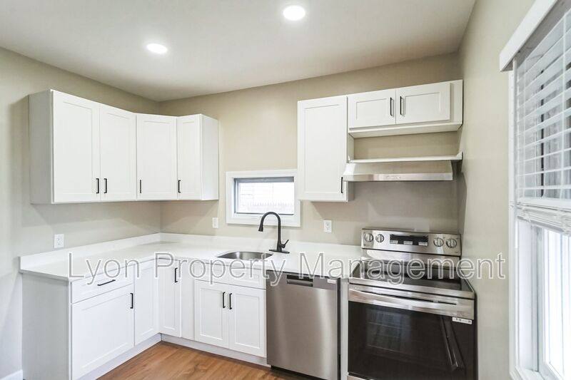 House for rent at 25 Slade St, Pawtucket, RI 02861