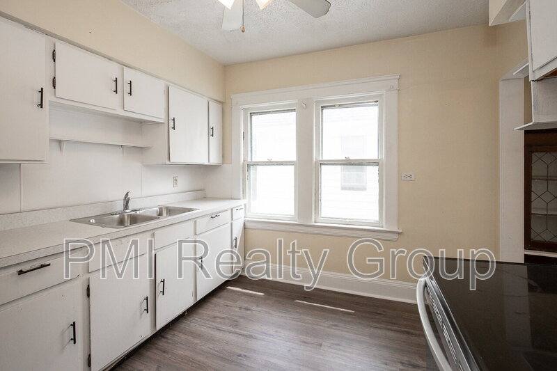 Apartment for rent at 1459 E 134th St #UP, Cleveland, OH 44112