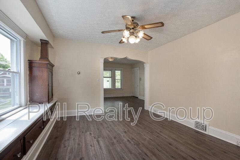 Apartment for rent at 1459 E 134th St #UP, Cleveland, OH 44112