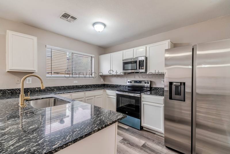 House for rent at 9425 W Wilshire Ave, Phoenix, AZ 85037