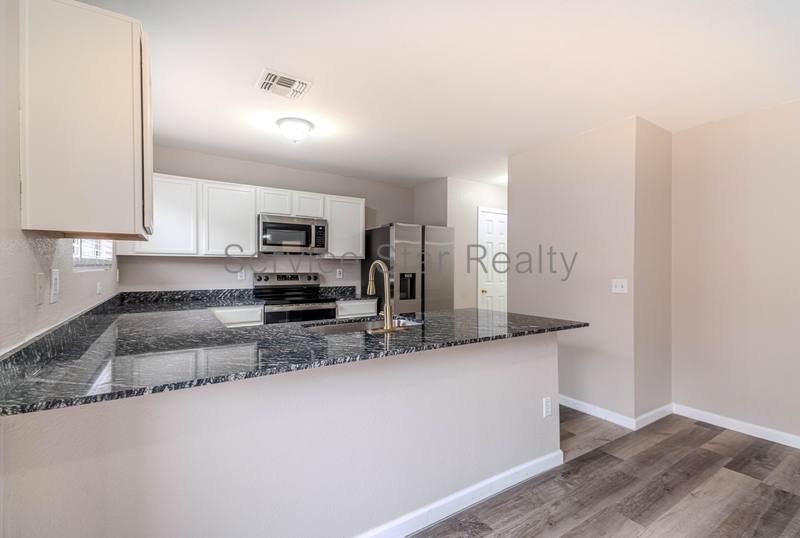 House for rent at 9425 W Wilshire Ave, Phoenix, AZ 85037