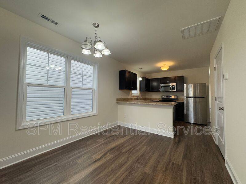 House for rent at 1324 S 8th St, Wilmington, NC 28401