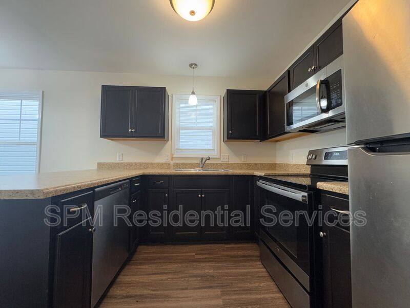 House for rent at 1324 S 8th St, Wilmington, NC 28401
