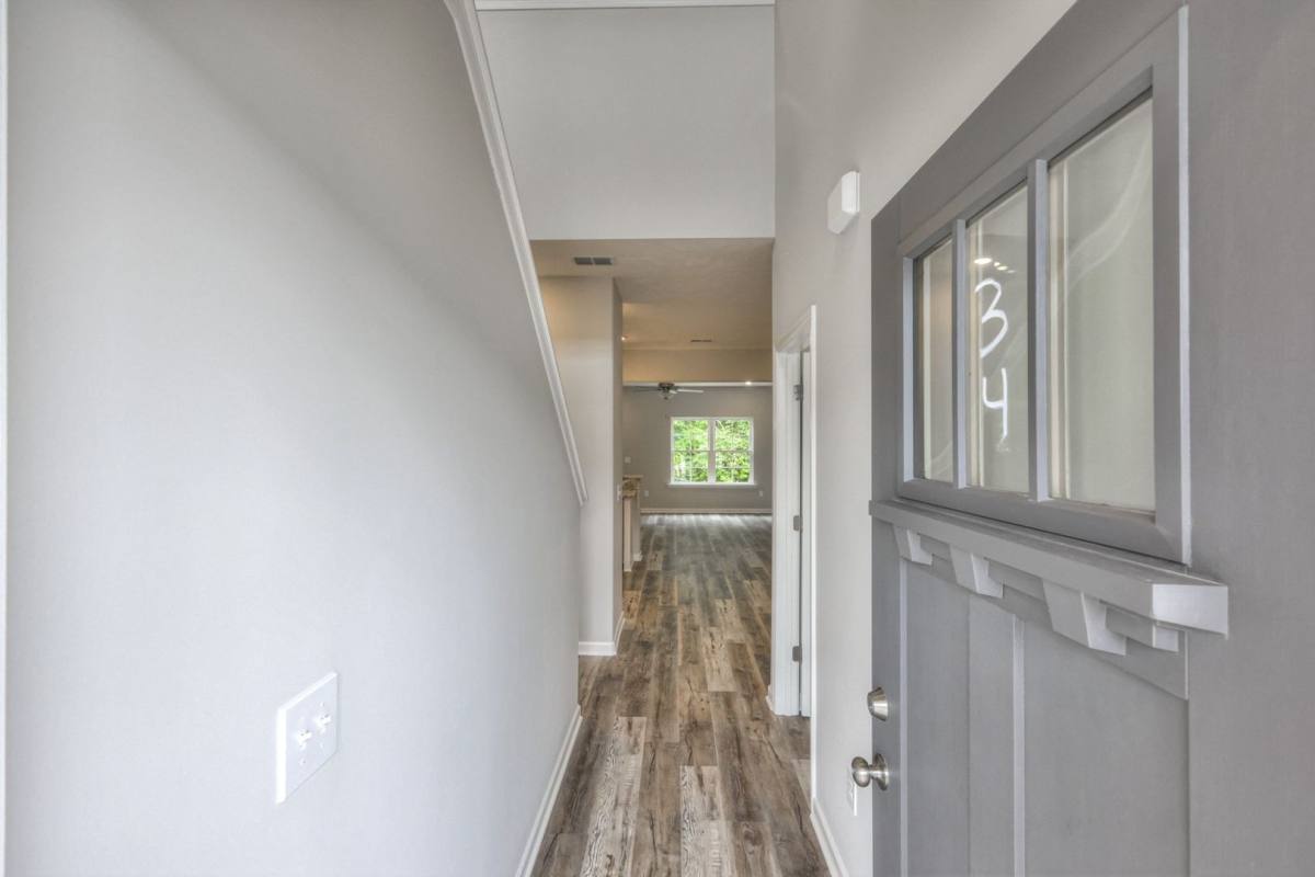 Townhouse for rent at 203 Creek Wood Rd, Manchester, TN 37355