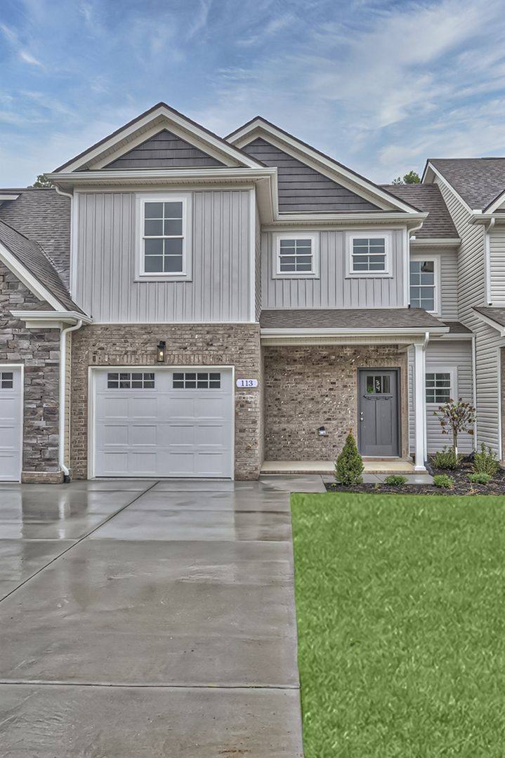 Townhouse for rent at 203 Creek Wood Rd, Manchester, TN 37355