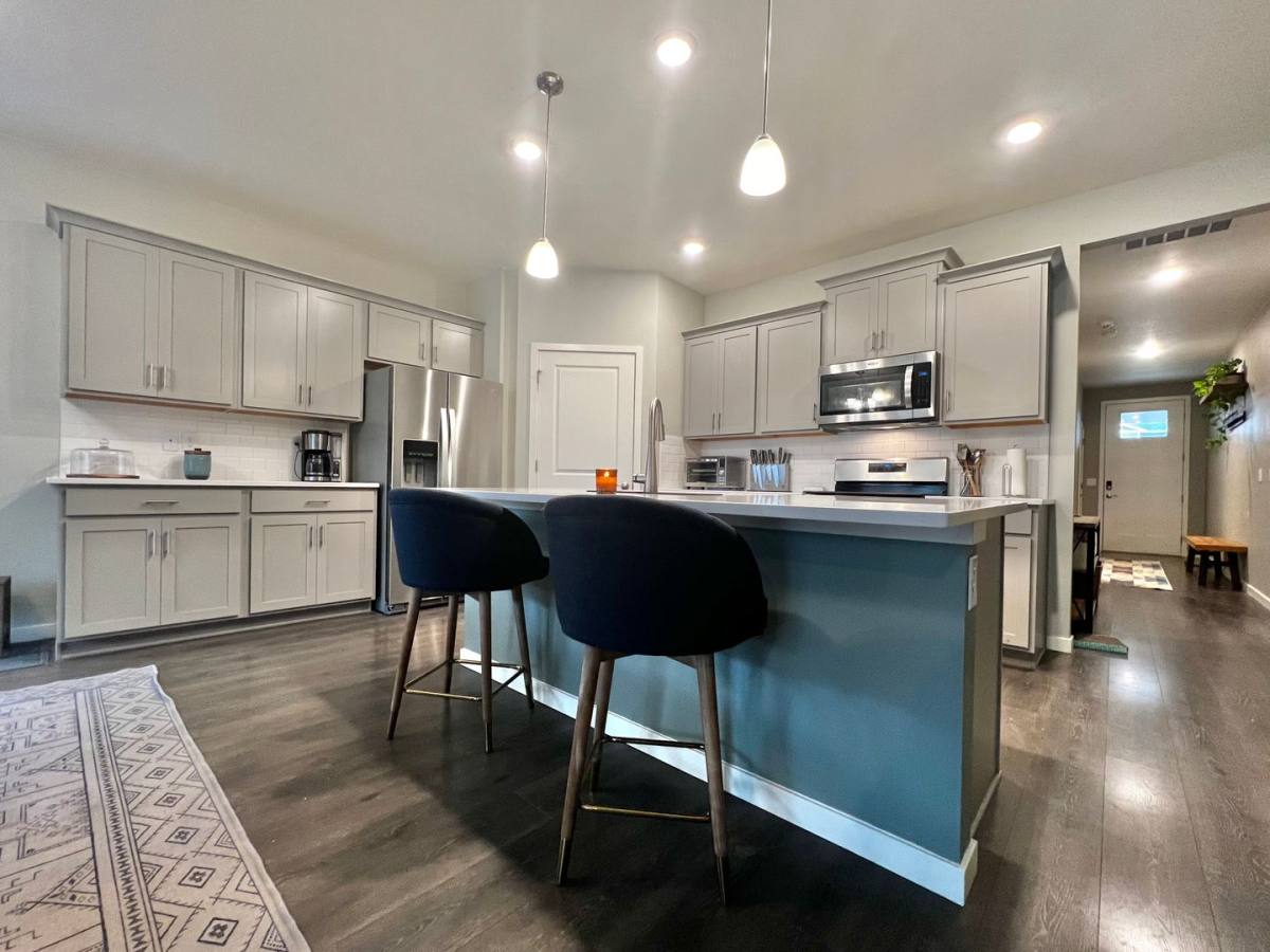 House for rent at 908 Rollins Den Dr, Fort Collins, CO 80524