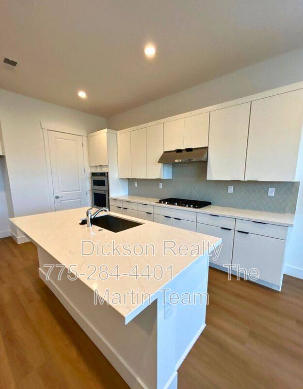Townhouse for rent at 7328 Oakmont Lane, Sparks, NV 89436