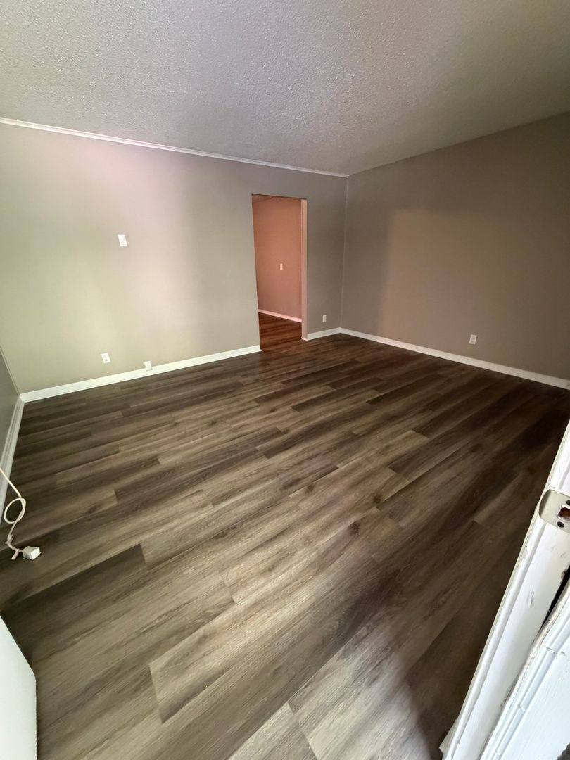 Apartment for rent at 1010 N Larchmont Ave, Chattanooga, TN 37411