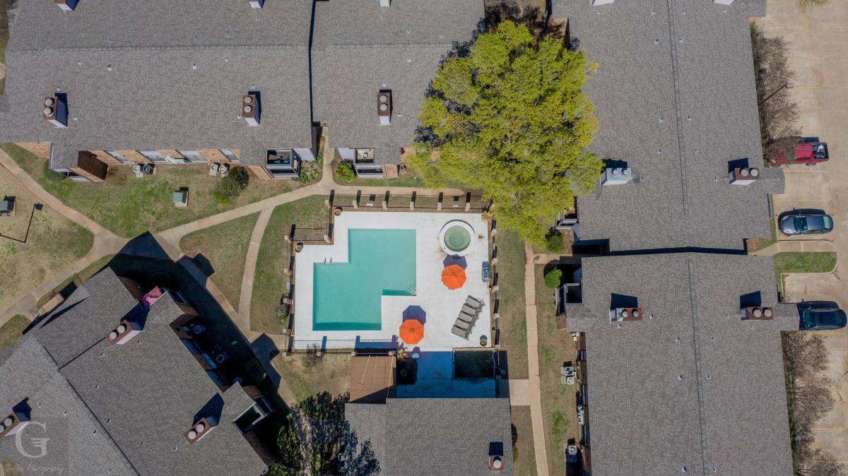 Apartment for rent at 2604 Benton Rd, Bossier City, LA 71111
