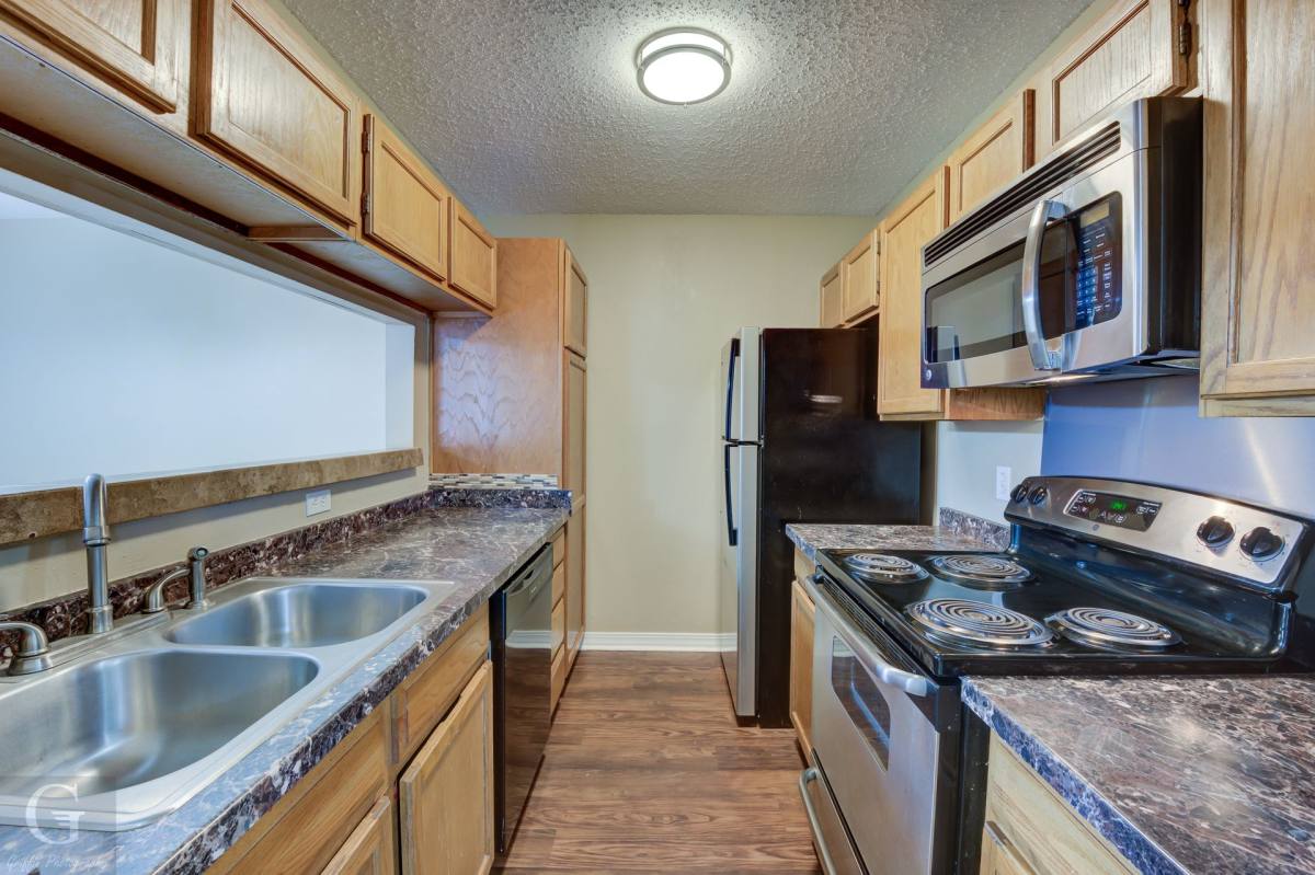 Apartment for rent at 2604 Benton Rd, Bossier City, LA 71111
