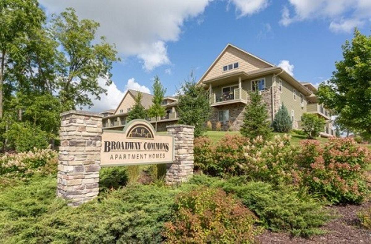 Apartment for rent at 1900-1916 E Broadway, Waukesha, WI 53186