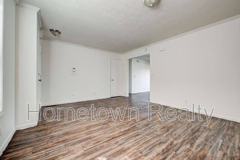 House for rent at 2701 S Phillips Ave, Oklahoma City, OK 73129