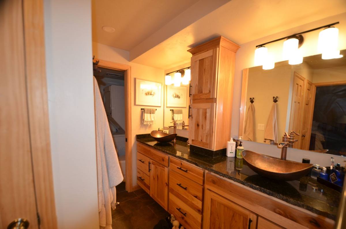 Condo for rent at 325 4 O'Clock Rd Bld C, Breckenridge, CO 80424