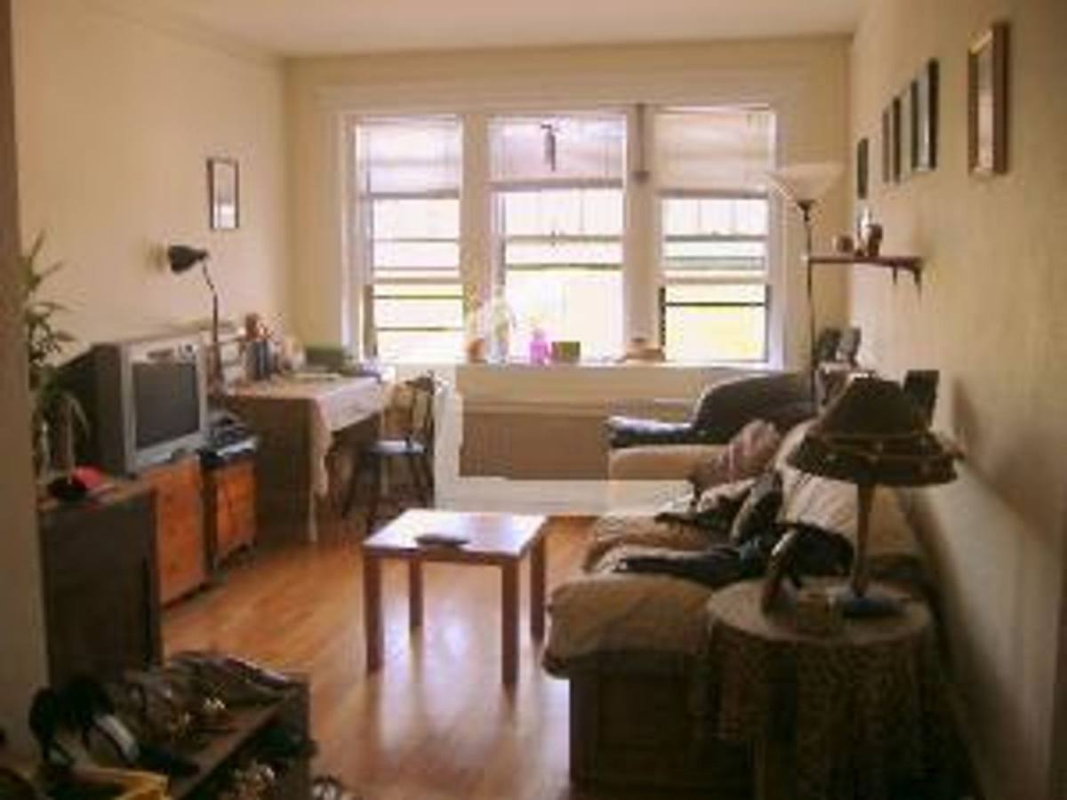 Apartment for rent at 2003 Commonwealth Ave #17A, Brighton, MA 02135
