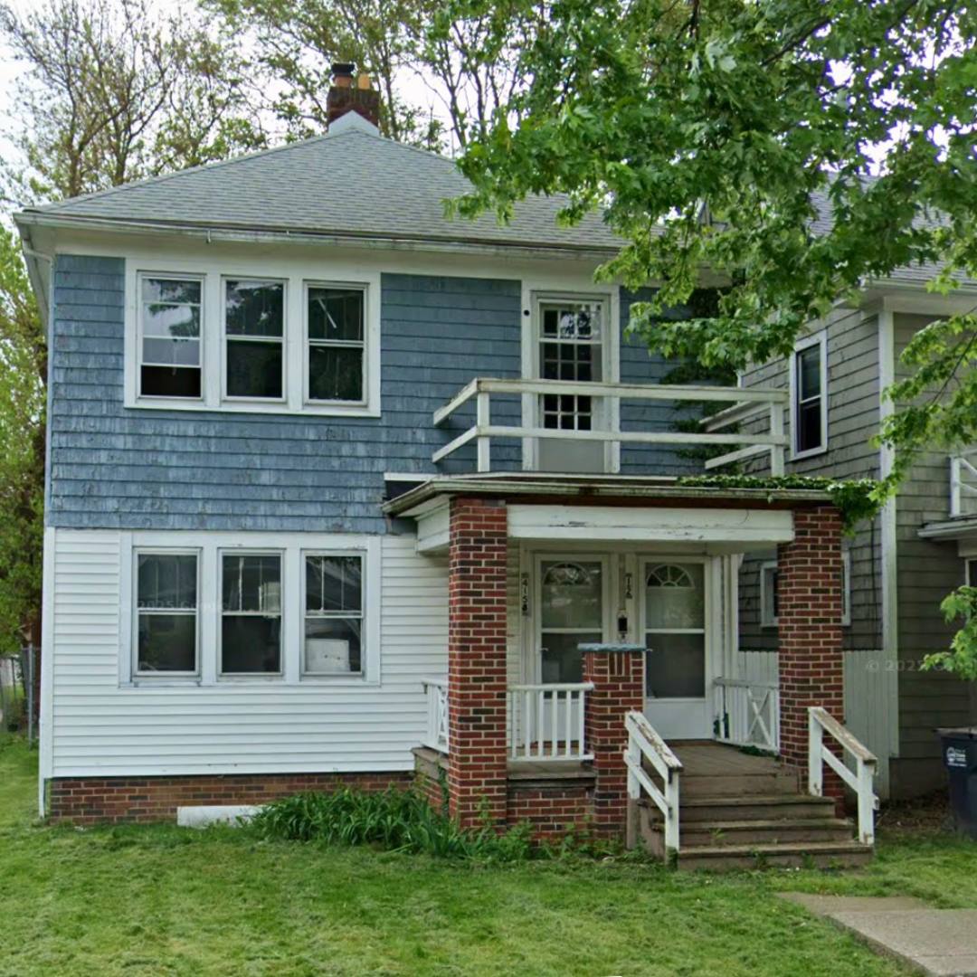 Apartment for rent at 4158 Mayfield Dr, Toledo, OH 43612