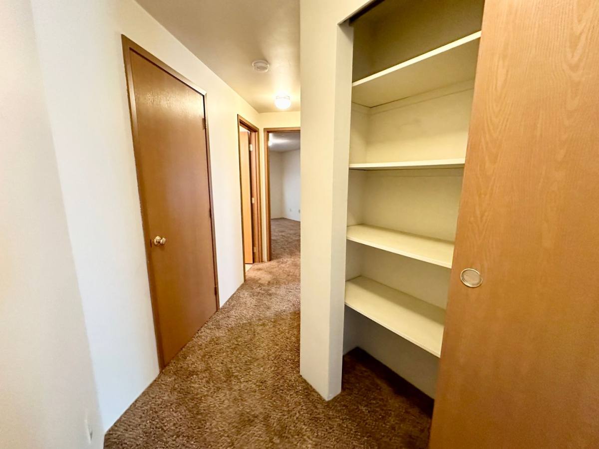 Apartment for rent at 808 Juniper, Ellensburg, WA 98926