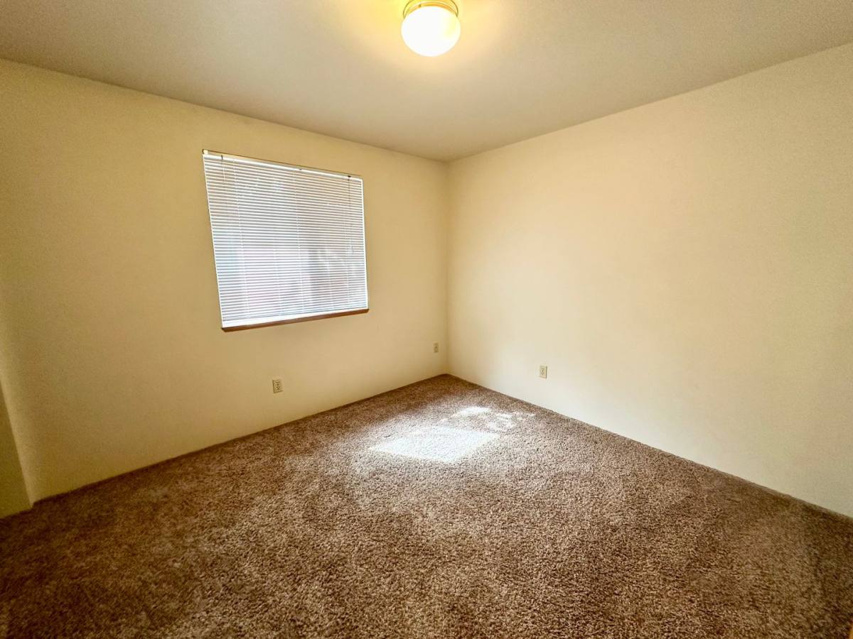 Apartment for rent at 808 Juniper, Ellensburg, WA 98926