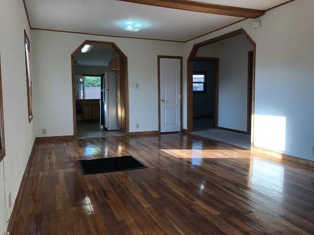 House for rent at 1841 Esplanade Ave, Klamath Falls, OR 97601