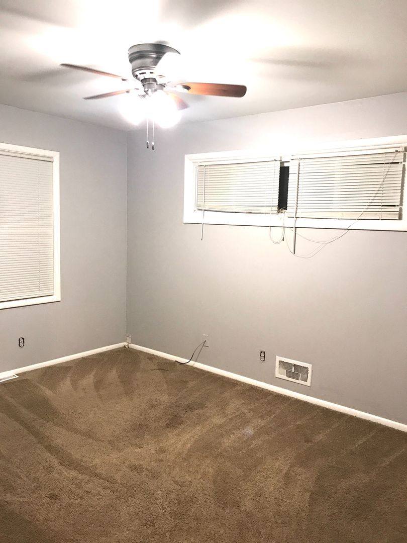 House for rent at 4900 E 41st Terrace, Kansas City, MO 64130
