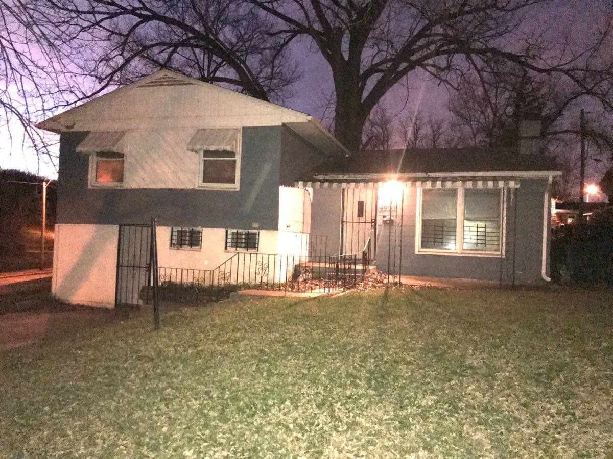 House for rent at 4900 E 41st Terrace, Kansas City, MO 64130