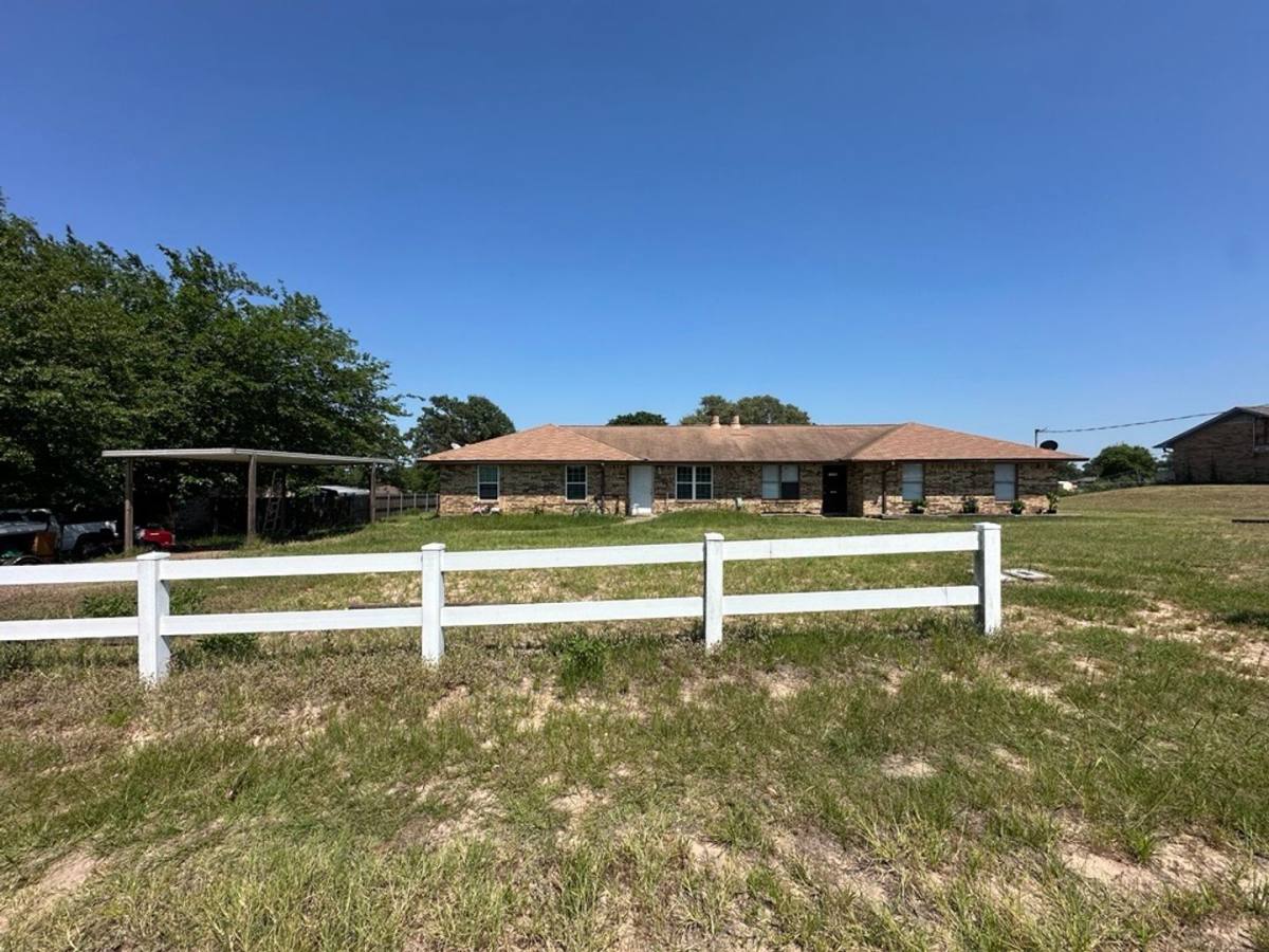 Townhouse for rent at 12745 Candleridge Dr, Tyler, TX 75709
