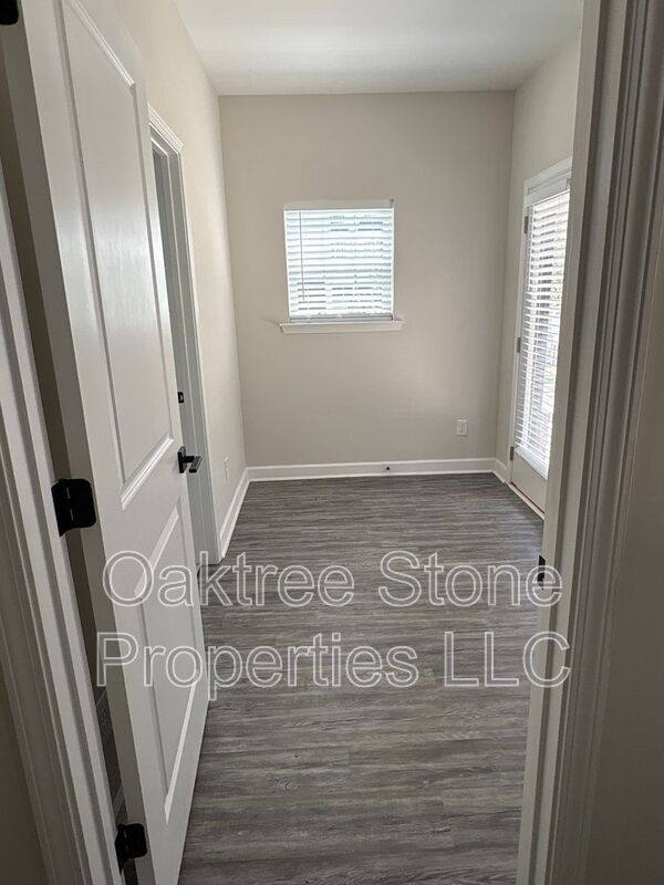 Townhouse for rent at 2591 Ocean Walk Dr NW, Atlanta, GA 30318