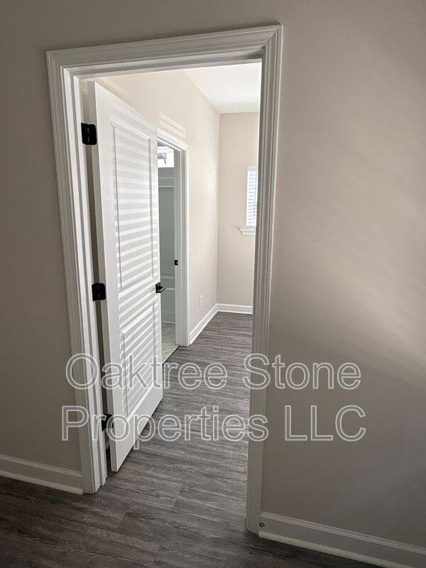 Townhouse for rent at 2591 Ocean Walk Dr NW, Atlanta, GA 30318