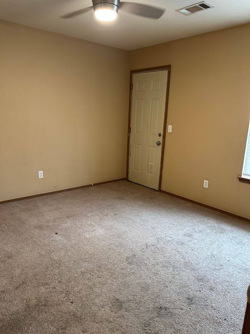 Apartment for rent at 309-311 E Laura St, Rogers, AR 72758