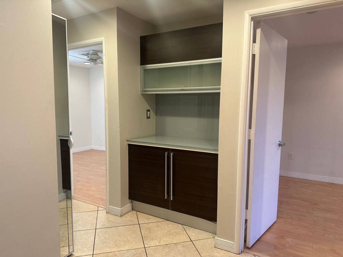 Townhouse for rent at 1850 E Maryland Ave, Phoenix, AZ 85016