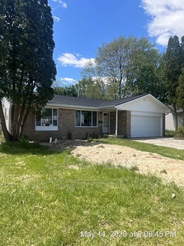 House for rent at 4106 Stillwell Ave, Lansing, MI 48911