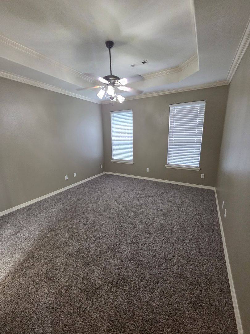 House for rent at 3219 W Thornebrook St, Fayetteville, AR 72704