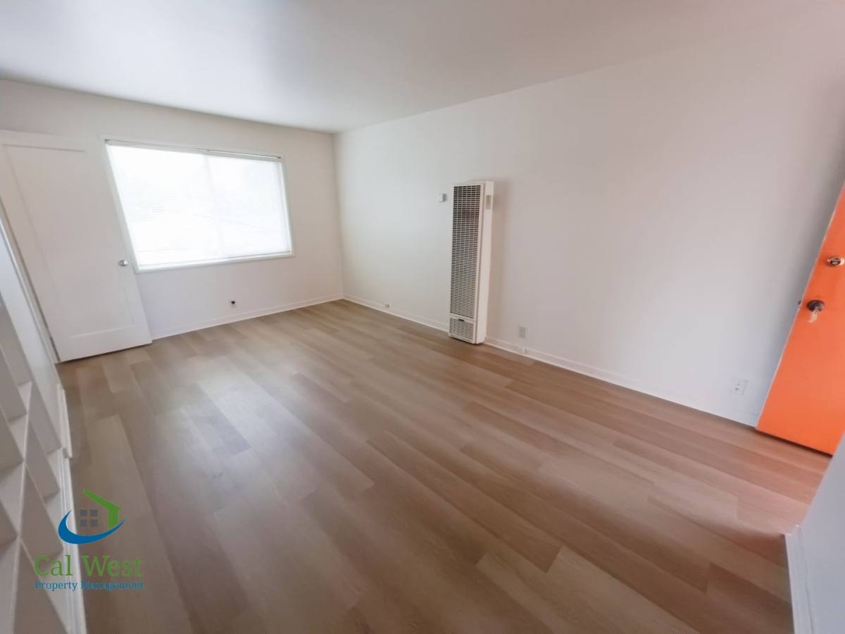 Apartment for rent at 33 E Empire, San Jose, CA 95112