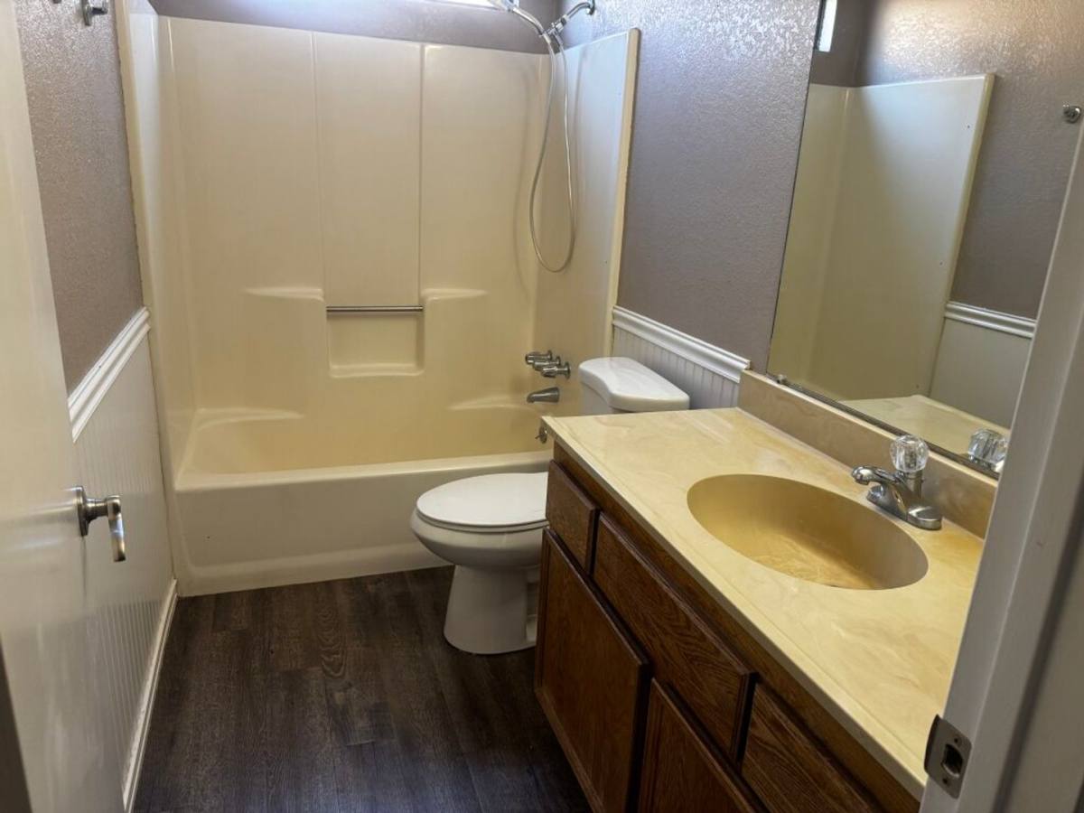 House for rent at 861 Cloverland Way, Oakdale, CA 95361