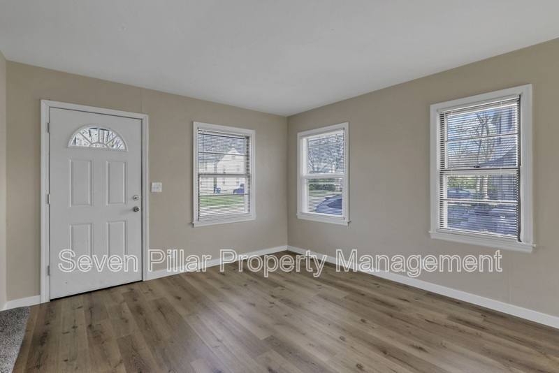 Apartment for rent at 406 Beechtree Rd, Columbus, OH 43213