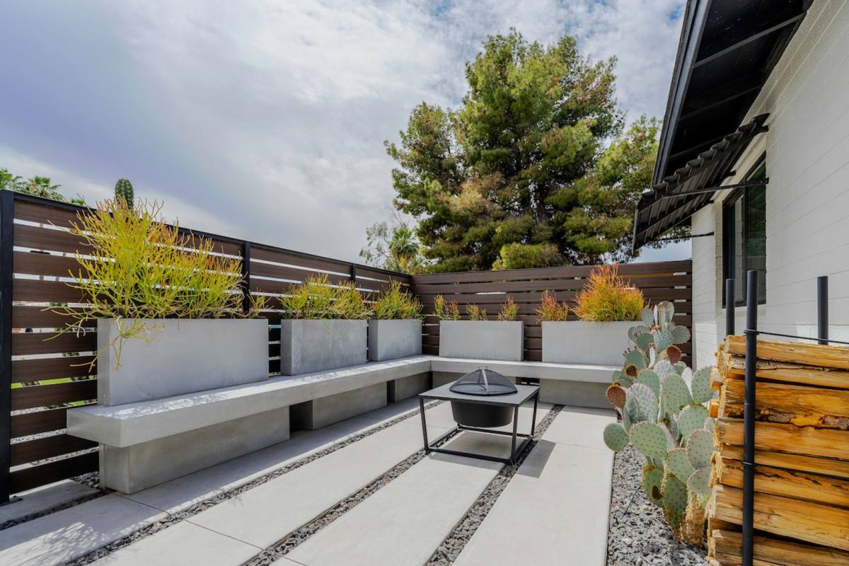 House for rent at 2220 E Weldon Ave, Phoenix, AZ 85016