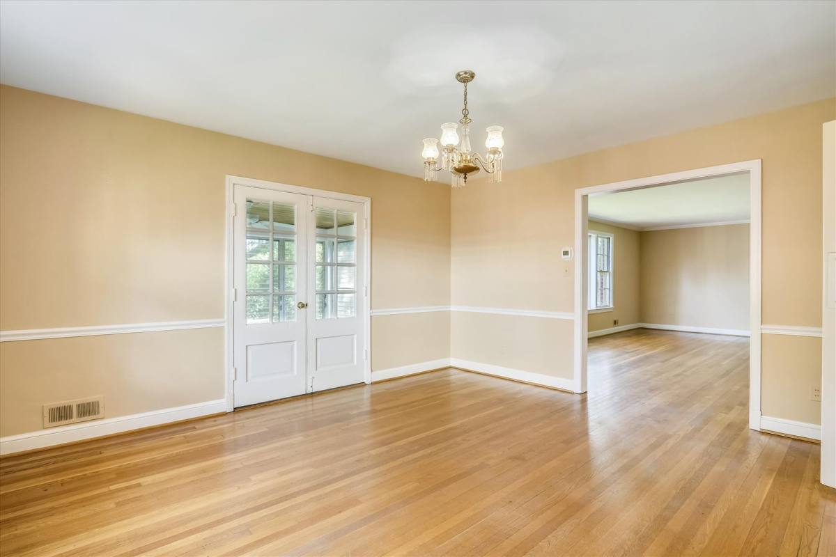 House for rent at 3303 Winnett Rd, Chevy Chase, MD 20815