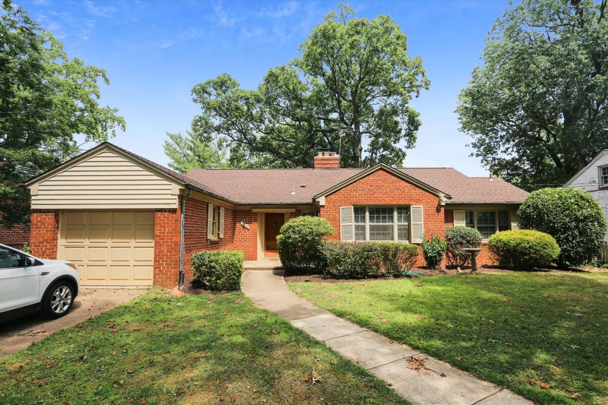 House for rent at 3303 Winnett Rd, Chevy Chase, MD 20815