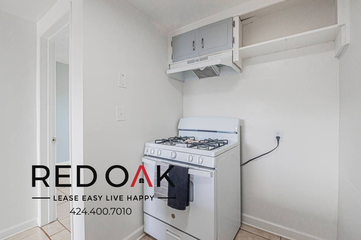 Condo for rent at 1430 N Cirtus Ave, Covina, CA 91722
