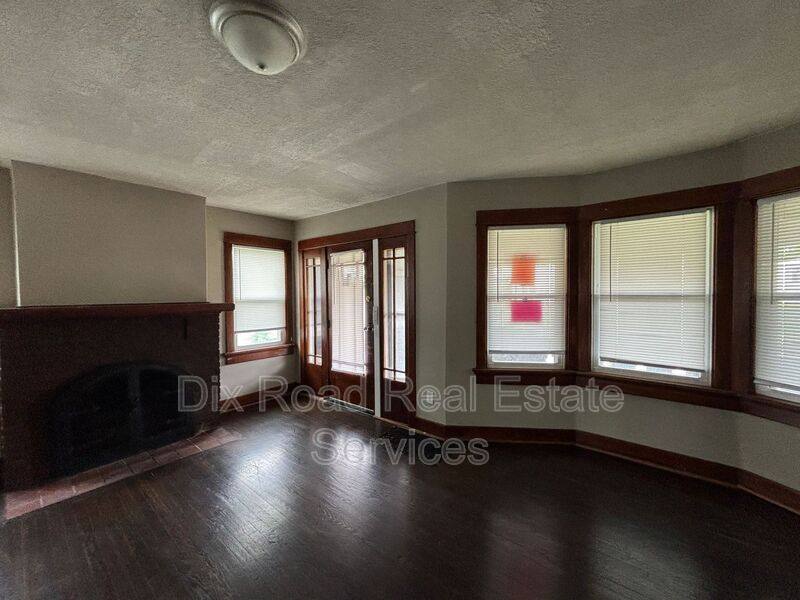 House for rent at 4013 Third St E, Dayton, OH 45403