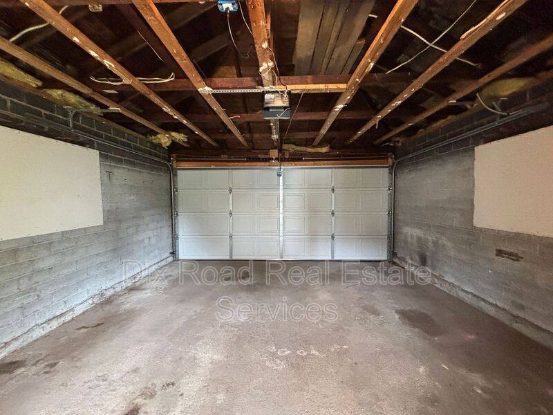 House for rent at 4013 Third St E, Dayton, OH 45403