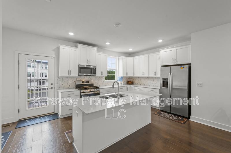 Townhouse for rent at 1806 Swales Court, Monroe Township, NJ 08831