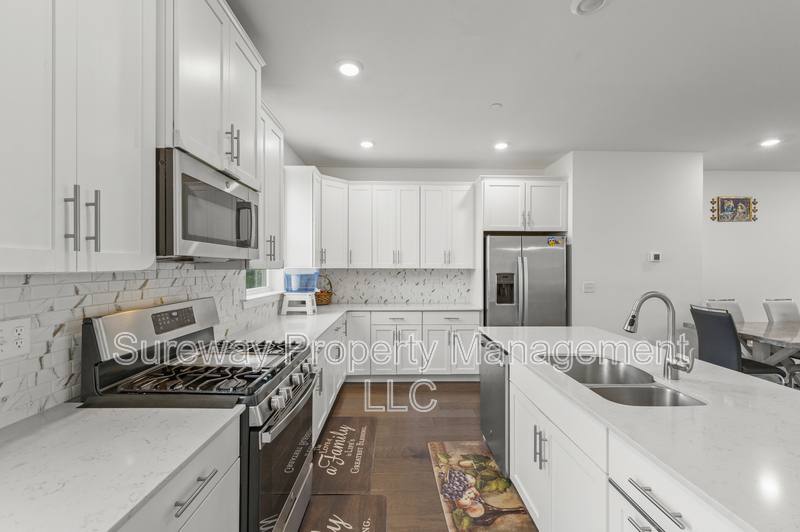 Townhouse for rent at 1806 Swales Court, Monroe Township, NJ 08831