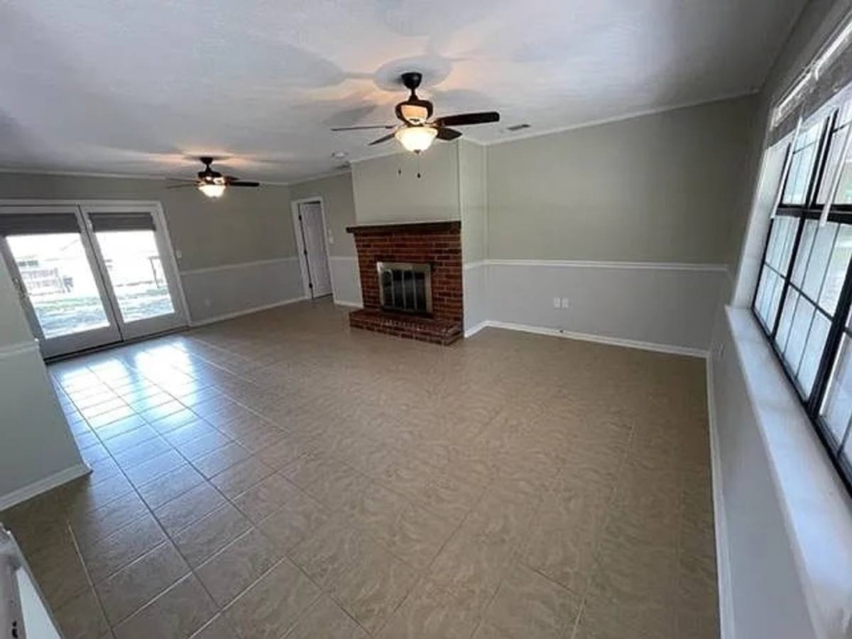 House for rent at 107 Fox St, Springfield, GA 31329