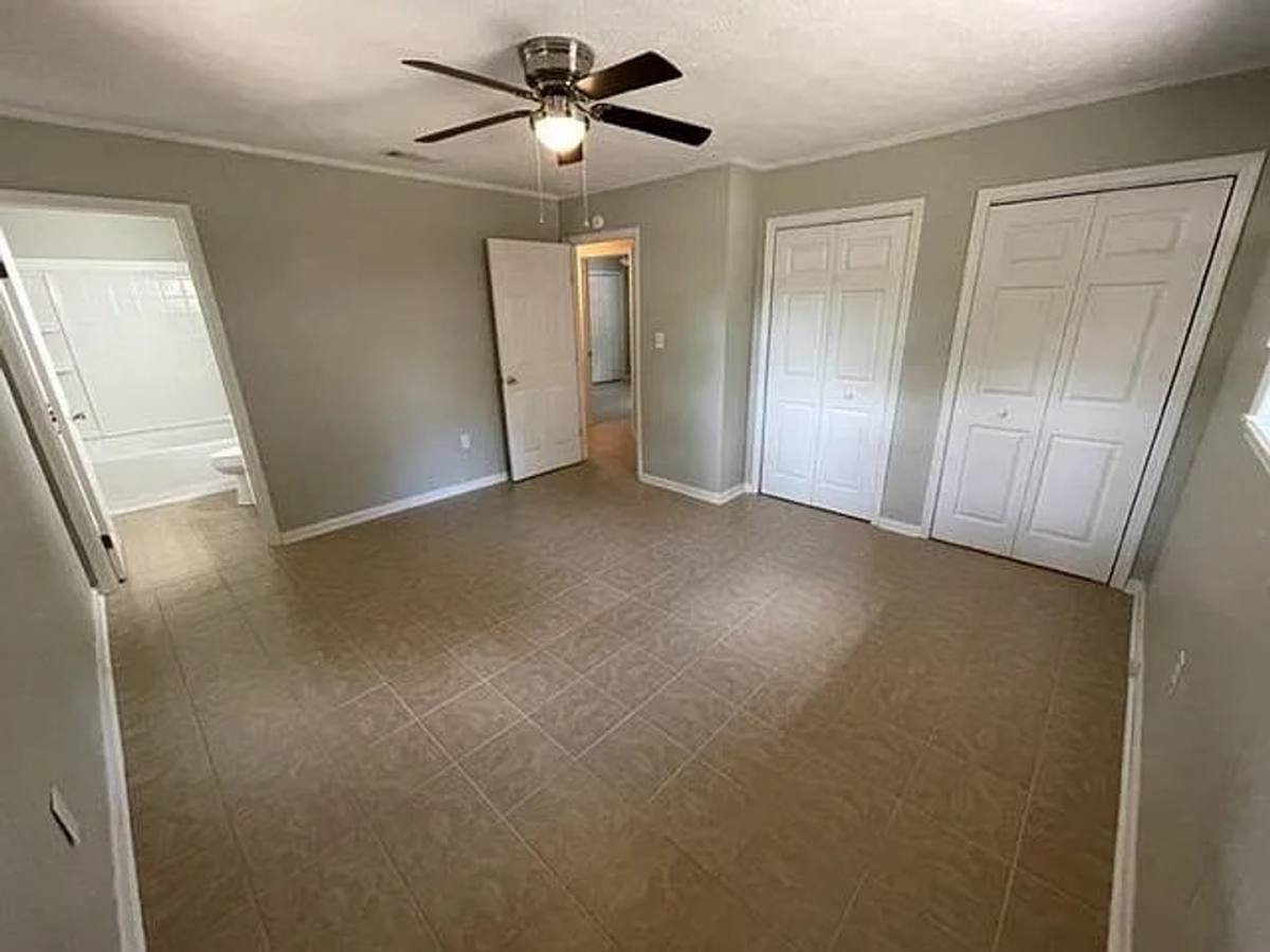 House for rent at 107 Fox St, Springfield, GA 31329