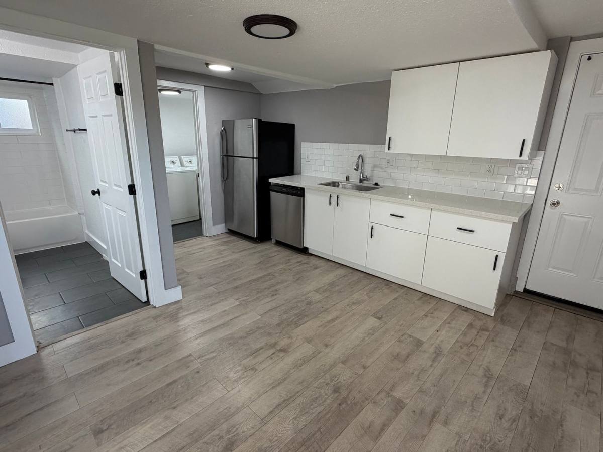 Apartment for rent at 881 30th St, Emeryville, CA 94608