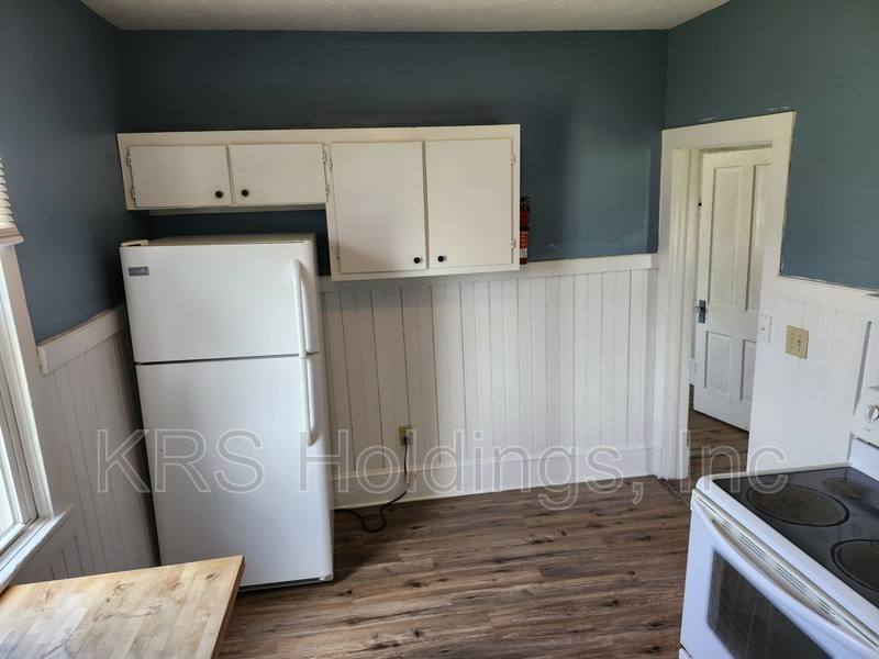 House for rent at 133 N St, Elkton, VA 22827
