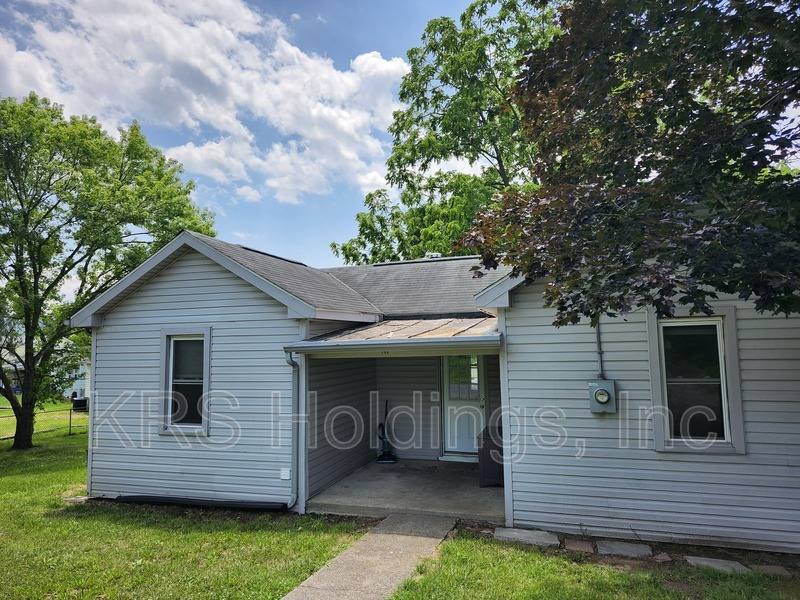 House for rent at 133 N St, Elkton, VA 22827