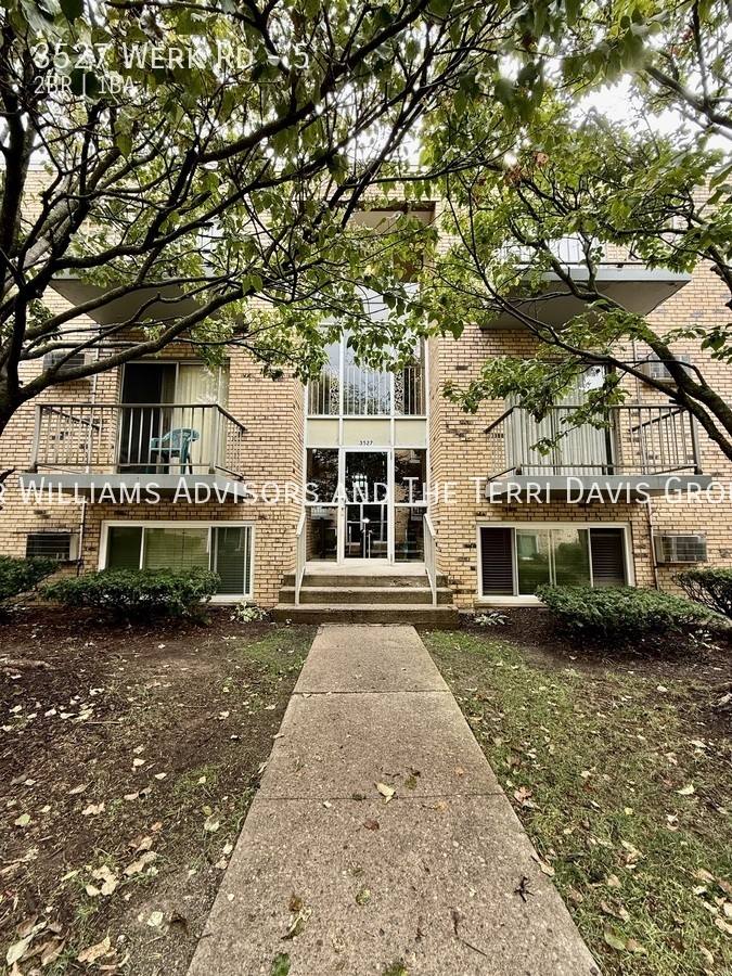 Apartment for rent at 3527 Werk Rd, Cincinnati, OH 45248