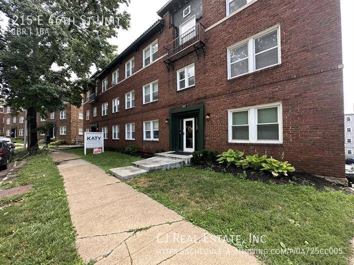 Apartment for rent at 215 E 46th St #3W, Kansas City, MO 64112